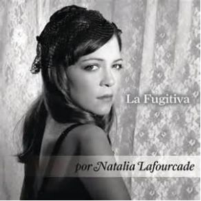 Download track La Fugitiva Natalia Lafourcade